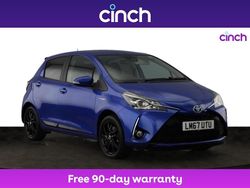 Blue Used 2017 Toyota Yaris Hybrid Design Hatchback | £11,999 (Fair price)