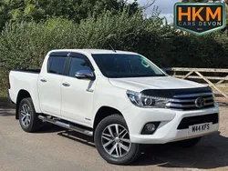 White Used 2016 Toyota HiLux Pickup | £17,999 (Good price)