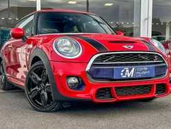 Red Used 2015 Mini Cooper S Hatch Hatchback | £9,495 (A bit pricey)