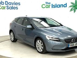Blue Used 2018 Volvo V40 Inscription Estate | £13,450 (Expensive)