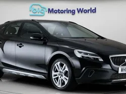 Black Used 2019 Volvo V40 CC Pro Estate | £14,100 (Fair price)