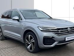 Silver Used 2018 VW Touareg R-line SUV | £27,025 (A bit pricey)