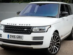 White Used 2016 Land Rover Range Rover Vogue SE SUV | £26,999 (Super price)