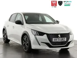White Used 2021 Peugeot 208 Premium Hatchback | £16,499 (Fair price)