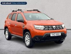 Orange Used 2022 Dacia Duster Essentiel SUV | £10,275 (Fair price)