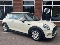 White Used 2019 Mini ONE Classic Hatchback | £9,250 (Super price)