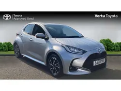 Silver Used 2021 Toyota Yaris Hybrid Design Hatchback | £16,448 (Fair price)