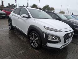 White Used 2018 Hyundai Kona Premium SE SUV | £9,995 (A bit pricey)