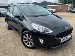 Black Used 2019 Ford Fiesta Trend Hatchback | £10,431 (Fair price)