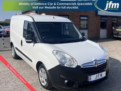 White Used 2016 Vauxhall Combo MPV | £5,995 (Expensive)