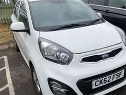 White Used 2012 Kia Picanto 2 Hatchback | £6,450 (Fair price)