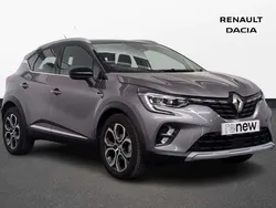 Grey Used 2022 Renault Captur SE SUV | £18,700 (Fair price)