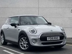 Silver Used 2018 Mini Cooper Hatch Hatchback | £11,393 (Good price)