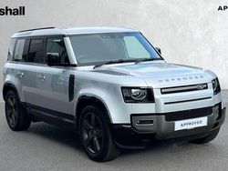 Silver Used 2024 Land Rover Defender HSE Dynamic SUV | £70,291 (Fair price)