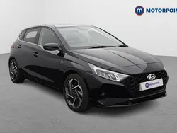Black Used 2023 Hyundai i20 Premium Hatchback | £17,149 (Fair price)
