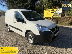 White Used 2018 Peugeot Partner MPV | £6,950 (Super price)
