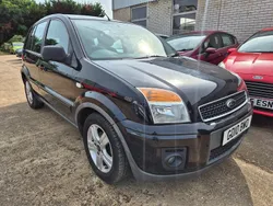 Black Used 2010 Ford Fusion Zetec Hatchback | £1,995 (Good price)