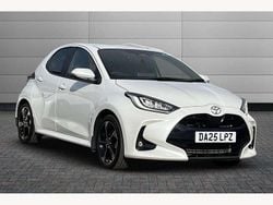 White Used 2025 Toyota Yaris Hybrid Hatchback | £24,995 (Fair price)