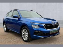 Race blue metallic Used 2025 Skoda Kamiq SE SUV | £19,346 (Fair price)