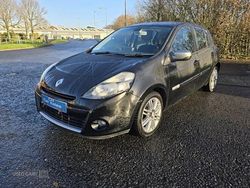 Black Used 2012 Renault Clio IV Dynamique Hatchback | £2,990 (Fair price)