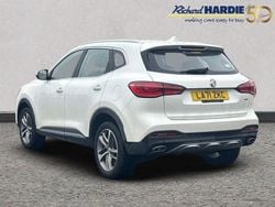 White Used 2022 MG HS Excite SUV | £11,999 (Fair price)