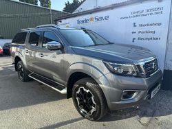 Grey Used 2018 Nissan Navara Tekna Pickup | £13,995 (Fair price)