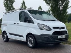 White Used 2017 Ford Transit Custom | £7,792 (Super price)