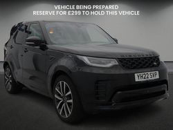 Santorini black Used 2022 Land Rover Discovery 5 SE Dynamic SUV | £46,050 (Fair price)