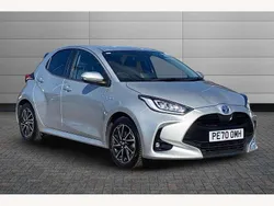 Silver Used 2020 Toyota Yaris Hybrid Design Hatchback | £15,895 (Fair price)