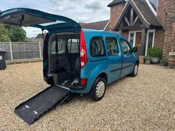 Blue Used 2010 Renault Kangoo Expression MPV | £6,666 (Expensive)