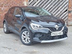 Black Used 2022 Renault Captur Iconic SUV | £16,798 (A bit pricey)