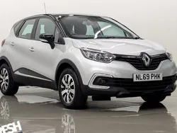Mercury with diamond black roof Used 2019 Renault Captur Play SUV | £9,390 (Fair price)