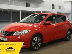 Red Used 2016 Nissan Pulsar N-Connecta Hatchback | £6,995 (Fair price)