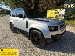 Silver Used 2023 Land Rover Defender HSE Dynamic SUV | £52,950
