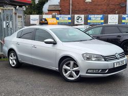 Silver Used 2011 VW Passat SE Sedan | £2,995 (Fair price)