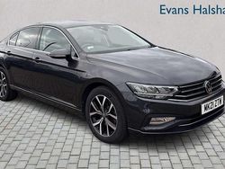 Grey Used 2021 VW Passat SEL Sedan | £15,530 (Fair price)
