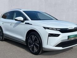 Moon white metallic Used 2025 Skoda Enyaq iV SUV | £30,990 (Expensive)