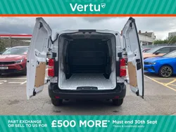 White New 2025 Vauxhall Vivaro S Van | £20,995 (Good price)