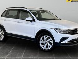 Used 2024 VW Tiguan Life SUV | £11,795 (Super price)