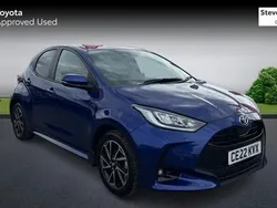 Blue Used 2022 Toyota Yaris Hybrid Design Hatchback | £17,285 (Fair price)