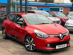Red Used 2015 Renault Clio IV Dynamique Hatchback | £6,780 (Fair price)