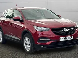 Red Used 2019 Vauxhall Grandland X SUV | £9,990 (Fair price)