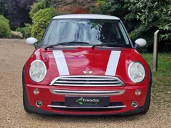 Red Used 2004 Mini Cooper Hatch Hatchback | £799