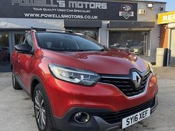 Red Used 2016 Renault Kadjar Signature SUV | £6,995 (Fair price)