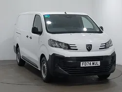 White New 2024 Peugeot Expert Van | £19,498 (Fair price)
