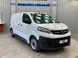 White Used 2020 Vauxhall Vivaro Edition Van | £7,995 (Good price)