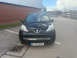 Black Used 2009 Peugeot 107 Hatchback | £1,199 (Fair price)