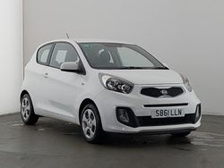White Used 2012 Kia Picanto Air Hatchback | £4,998 (Expensive)
