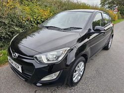 Black Used 2014 Hyundai i20 Active Hatchback | £4,895 (Good price)