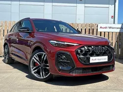 Grenadine red New 2025 Audi Q5 Comfort SUV | £63,490 (Super price)